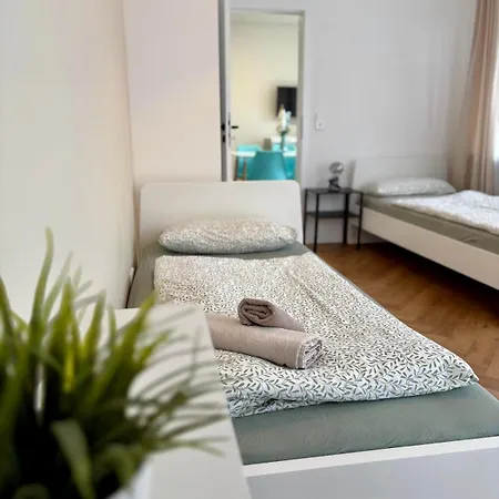 Modernes Fuer Handwerker & Monteure