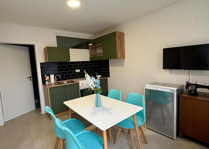 Modernes Fuer Handwerker & Monteure Ludwigshafen am Rhein